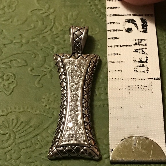 ⭐️Host Pick⭐️ Silver Pendant with CZ Stones - gorgeous quality - Picture 6 of 6